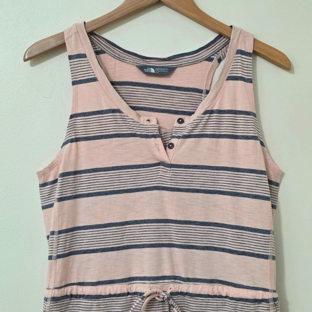 The North Face Sand Scape Tank Dress Sz L Pink Stripe Outdoor Hiking Pocket - Picture 2 of 13